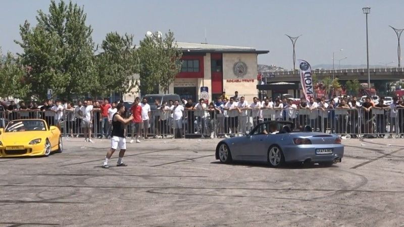 Kocaeli'de Modifiye tutkunları fuar alanında buluştu